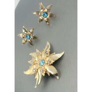 Rare Vintage P & F 1950s Gold-Filled Brooch Pendant and Screw-back Earrings Set